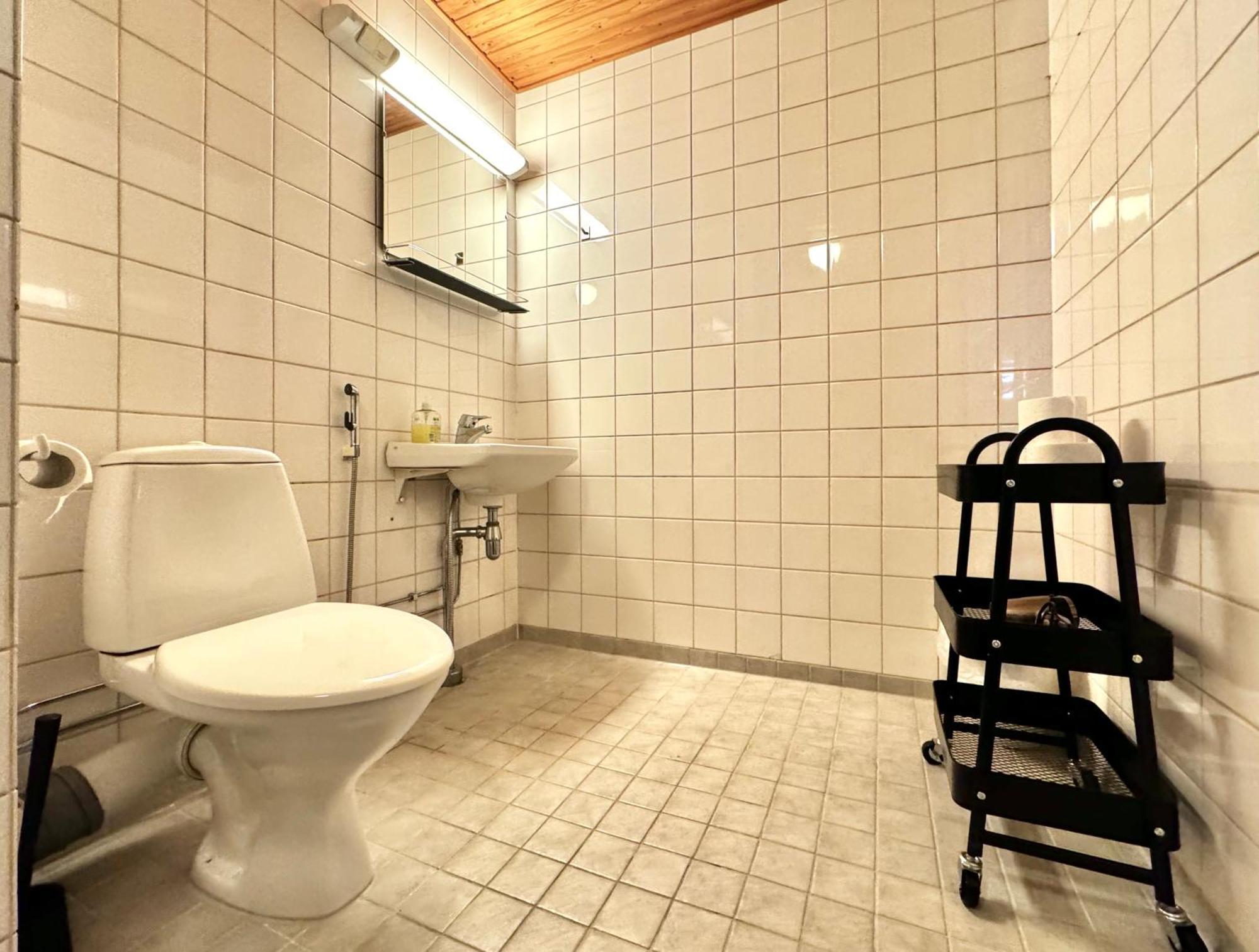 Downtown Rooms And Sauna Helsingfors Exteriör bild